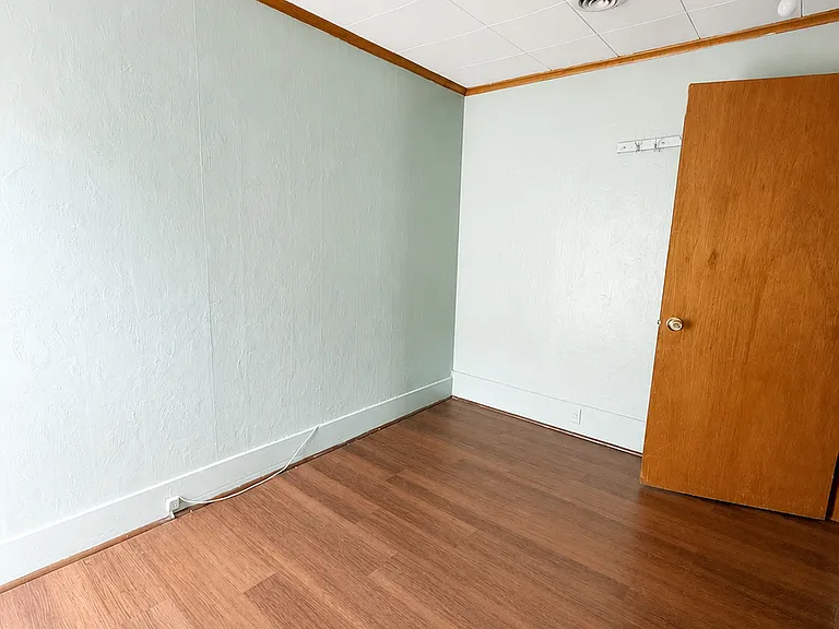 2015 Lagrange St #2 — Photo 7