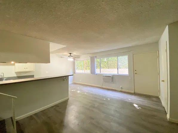 1425 N Los Robles Ave APT 7, Pasadena, CA 91104