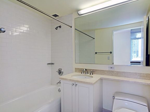 4th image of 1760 2nd Ave APT 24B