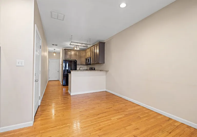 136 New York Ave #202 — Photo 2