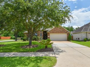 19814 Shavon Springs Dr, Spring, TX 77388