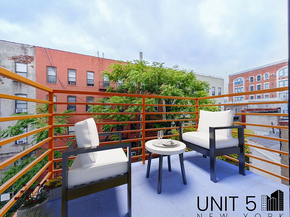 1st image of 1312 Lincoln Pl #3F
