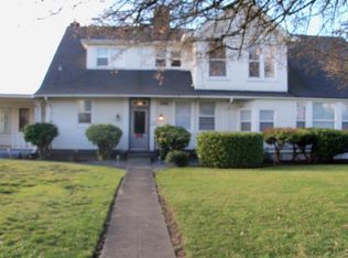 2302 Rucker Ave APT 8, Everett, WA 98201