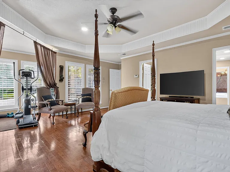 2335 Highlands Creek Rd — Photo 27