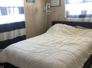 502 Granada Pkwy #2, Lindenhurst, NY 11757