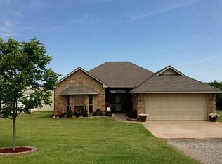 1942 County Road 1212, Tuttle, OK 73089