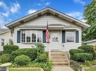 14 Theodore Ave, Maple Shade, NJ 08052