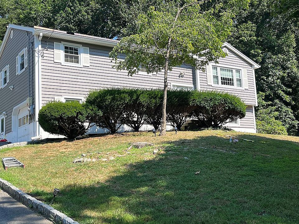 Al new vinyl siding.