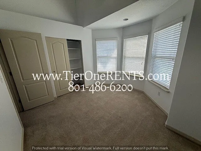 1952 E Meadow Downs Way — Photo 11