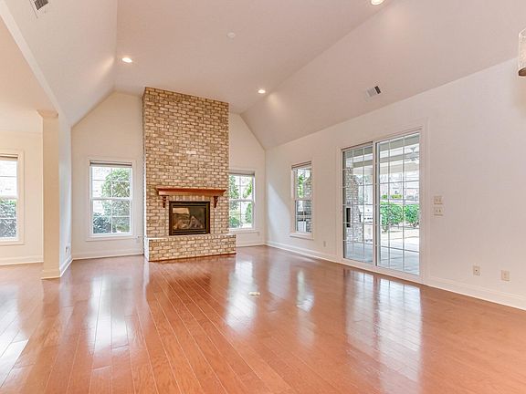 2nd image of 143 Pinyon Pine Loop