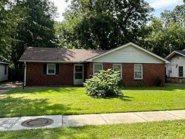 3731 Parkway Dr, Shreveport, LA 71104