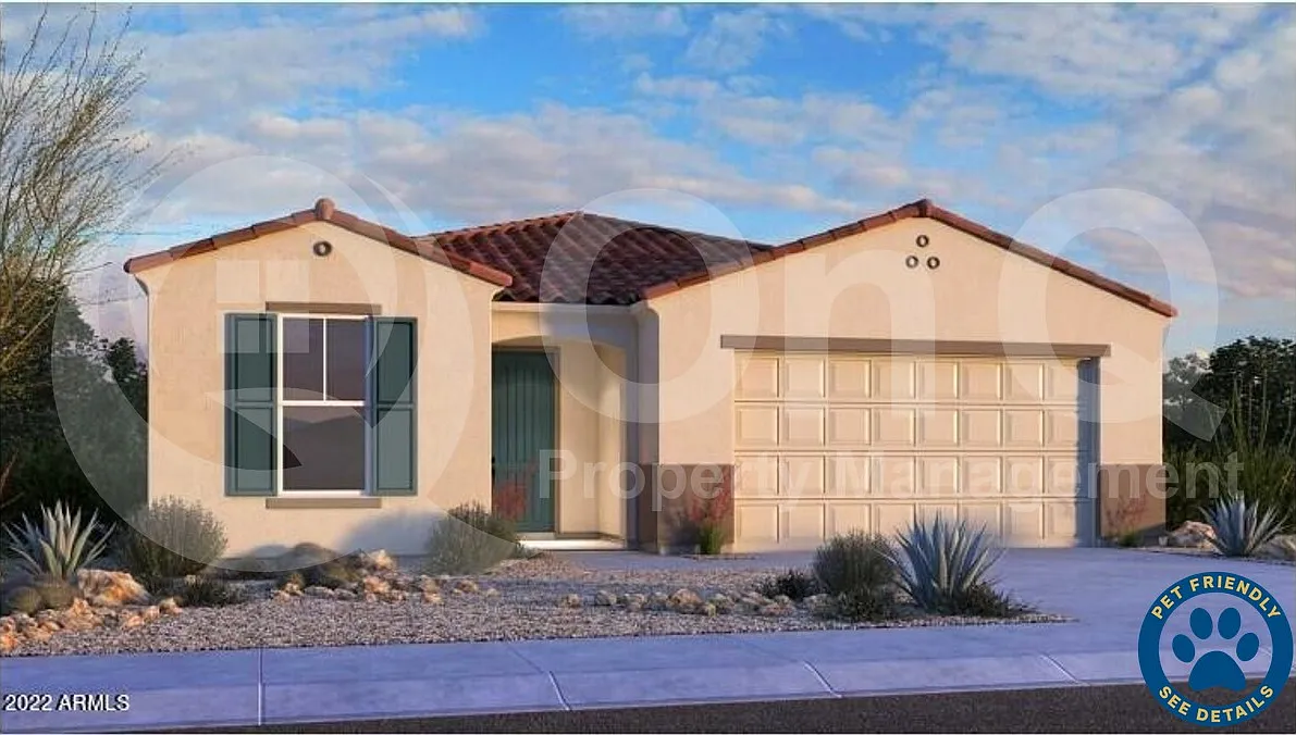 5 bed, 3.0 bath, 2132 sqft, $2,489 — Photo 1