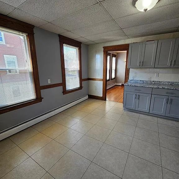 75 Vernon St — Photo 7