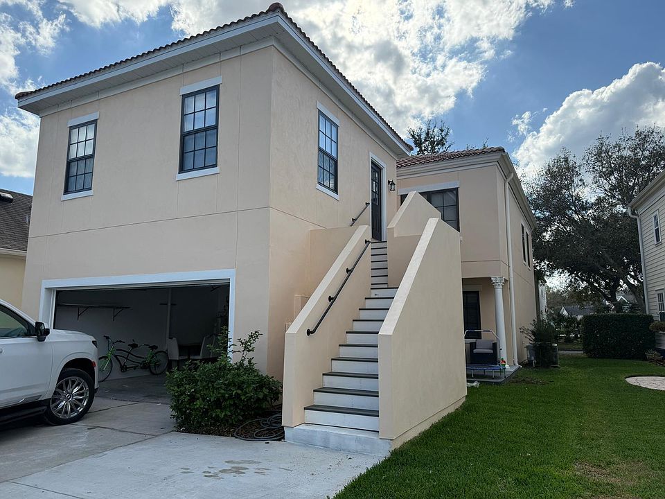 1st image of 1105 Damask St #B