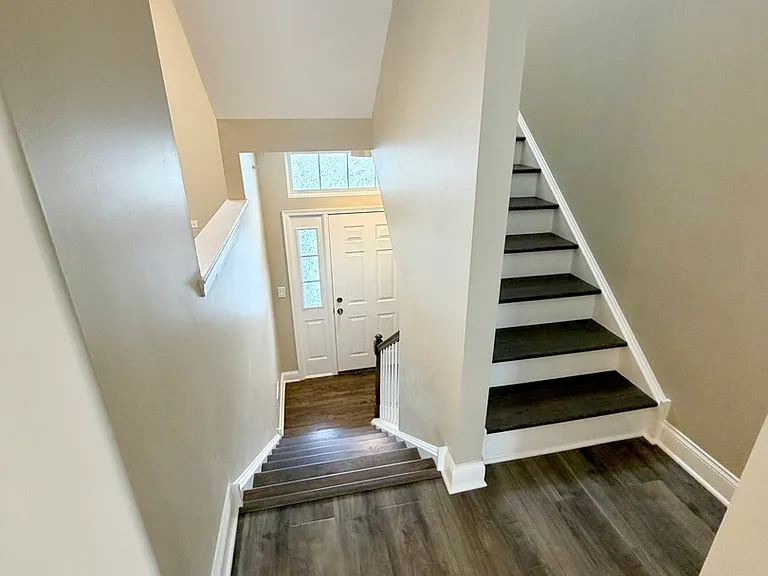 10233 Concord Ln #C — Photo 12