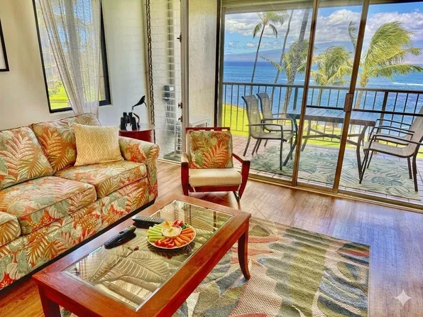 70 Hauoli St APT 303, Wailuku, HI 96793