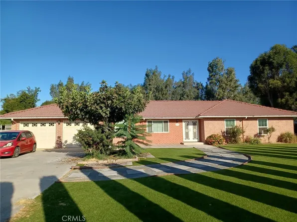 1633 Sunup Cir, Riverside, CA 92501