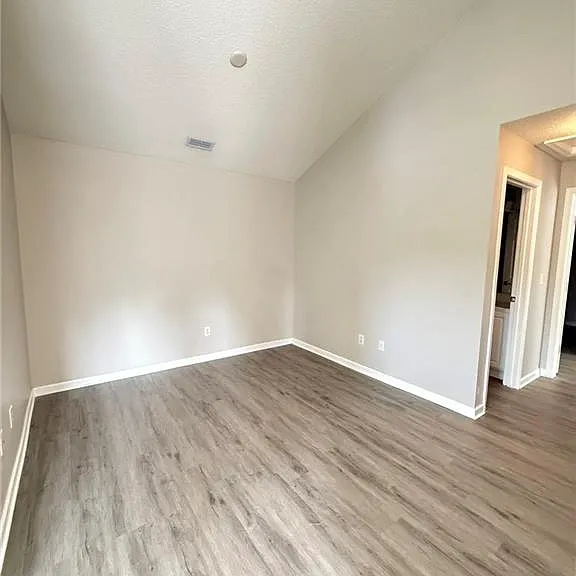 1710 Duntrune Gln — Photo 8