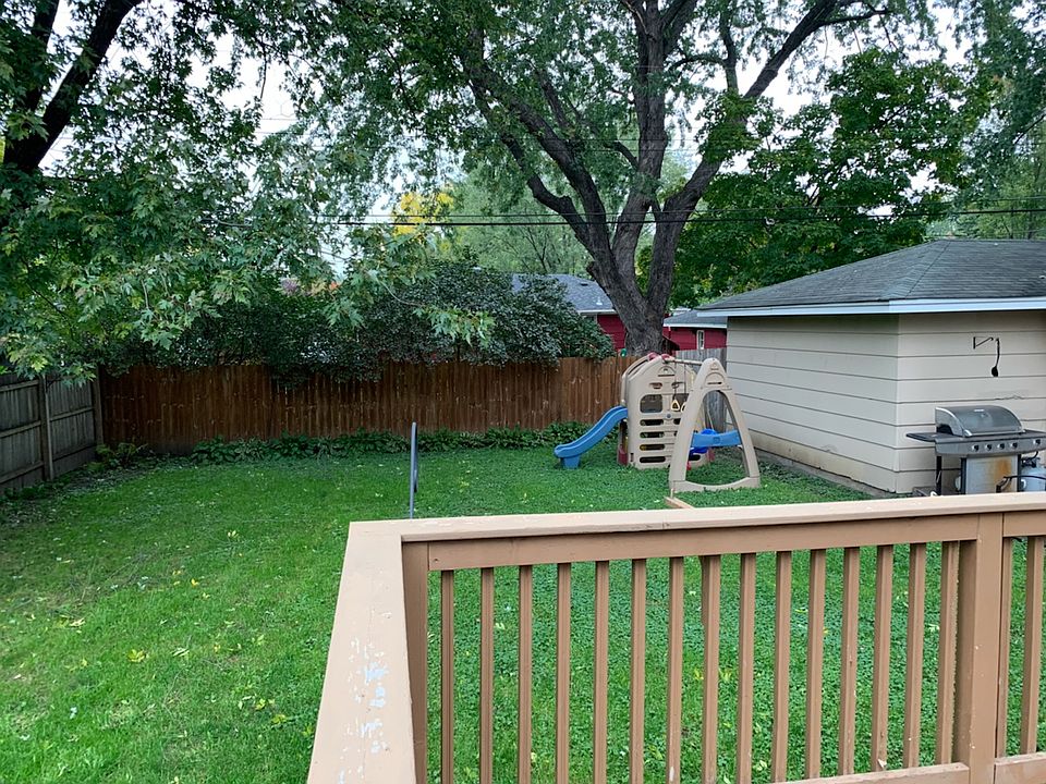 2nd image of 6406 Unity Ave N