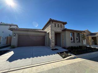 2180 Red Oak Dr, Hollister, CA 95023