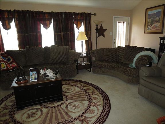 3rd image of 1239 Sweetwater Dr