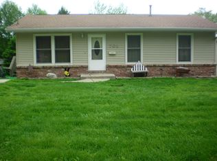 701 S 4th St, Knoxville, IA 50138