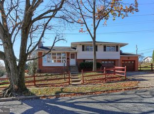 5 Arnold St, Camp Hill, PA 17011