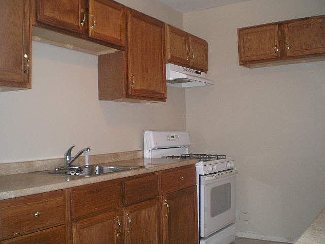 2nd image of 507 Sansom St