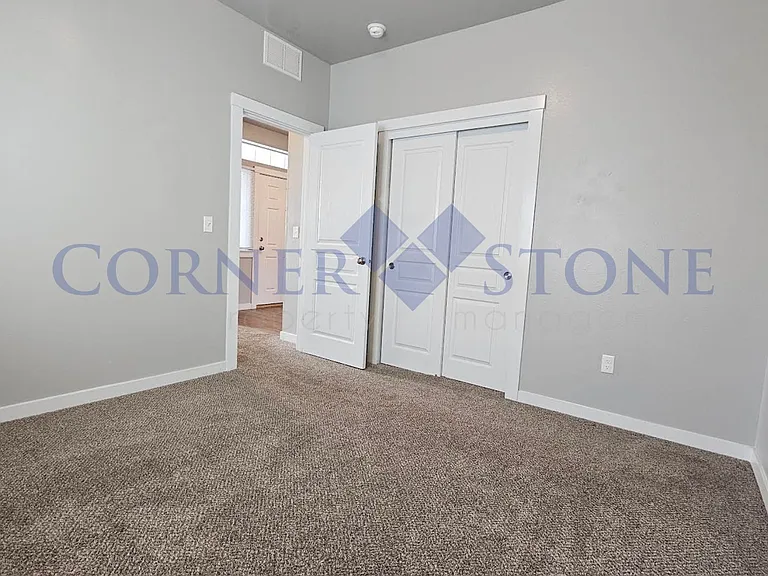 4676 W Silver Riv — Photo 12