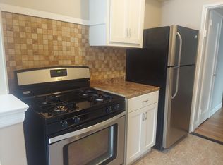 300 Cedarhurst Ave APT H2, Cedarhurst, NY 11516