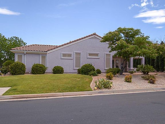 5th image of 1721 W Diamond River Dr