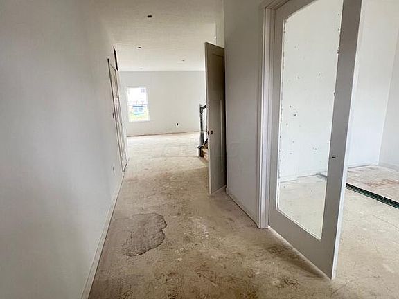 2nd image of 1079 Legacy Ln