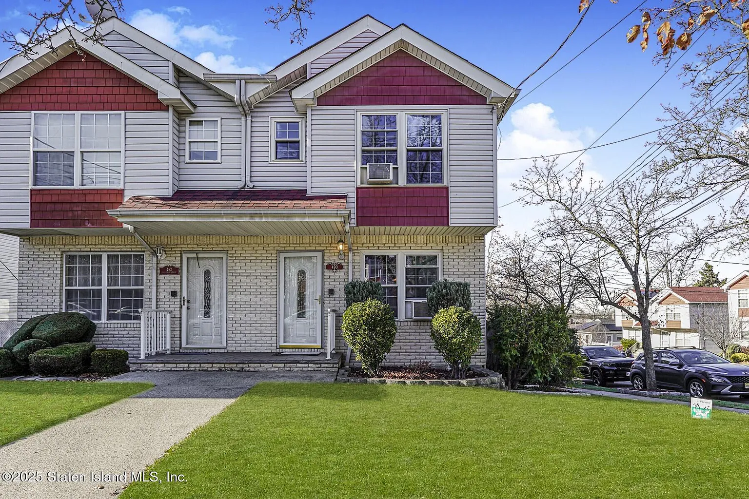 490 Collfield Ave photo 1