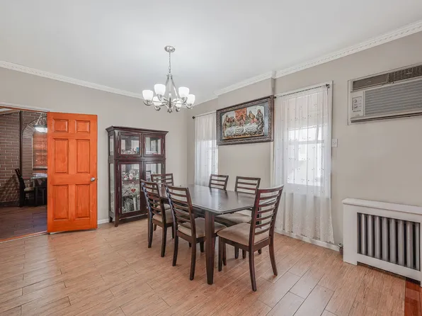 70-27 69th Street image 11 of 31