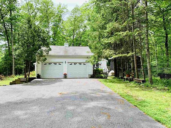 3rd image of 107 Carefree Ln