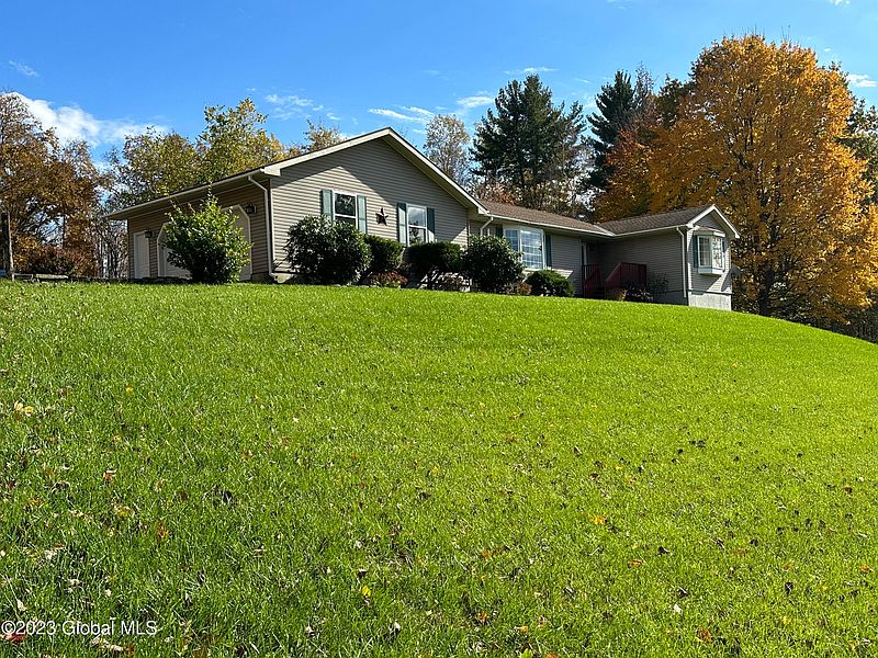 2nd image of 116 Beechwood Road