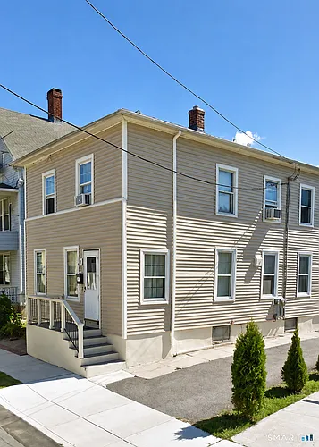 17 N Spring St #1 Photo 1