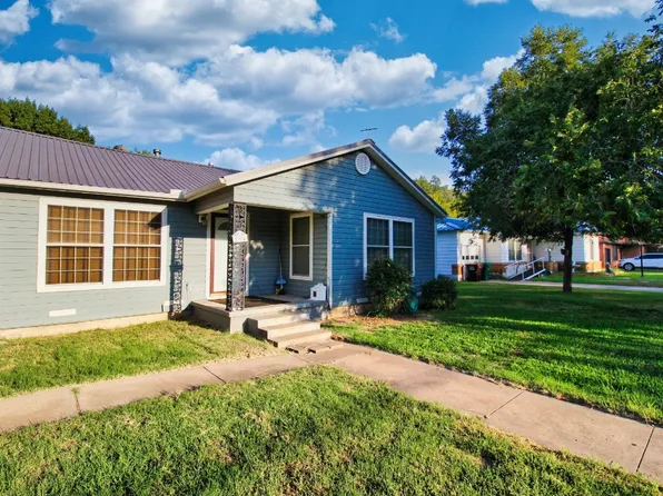 814 Coit St, Denton, TX 76201