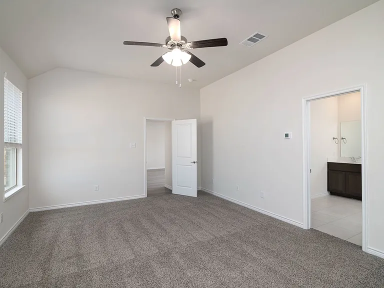 229 Tate Ln — Photo 18