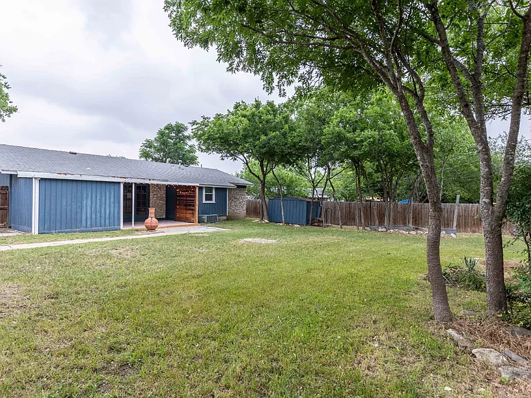 1014 Morey Peak Dr — Photo 29