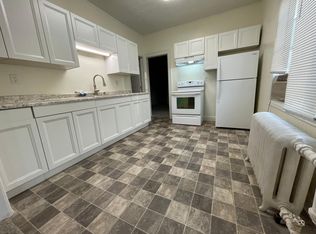 874 Selby Ave APT 2, Saint Paul, MN 55104