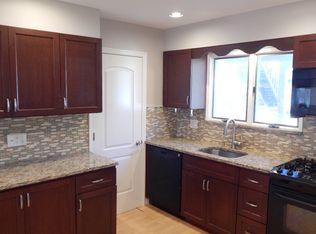 (Undisclosed Address), Farmingdale, NY 11735