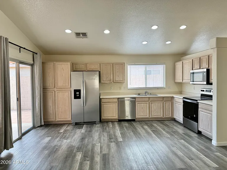 2380 E Derringer Way — Photo 7