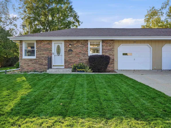 1251 Friendship Dr #A, Janesville, WI 53546