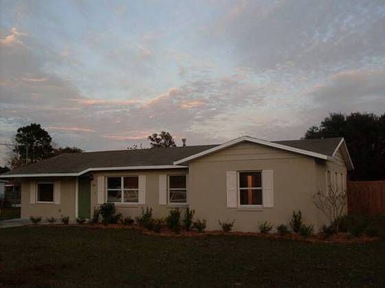 1st image of 801 Hickory Ave