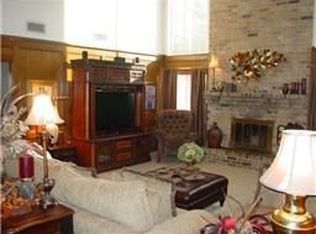 18811 Oakway Dr, Spring, TX 77388