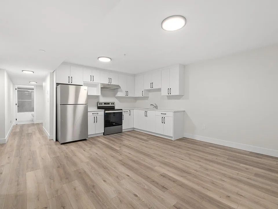 10539 McVeety St #BASEMENT