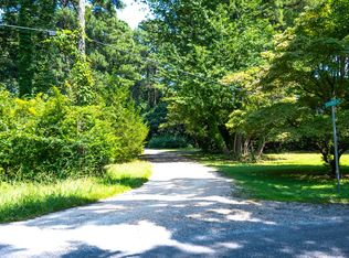 483 Mosquito Beach Ln, White Stone, VA 22578