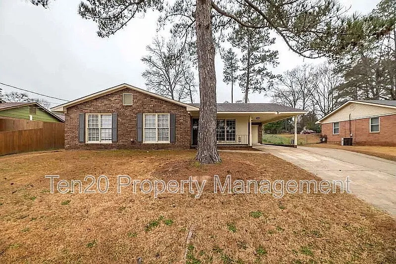 5207 Grady Dr