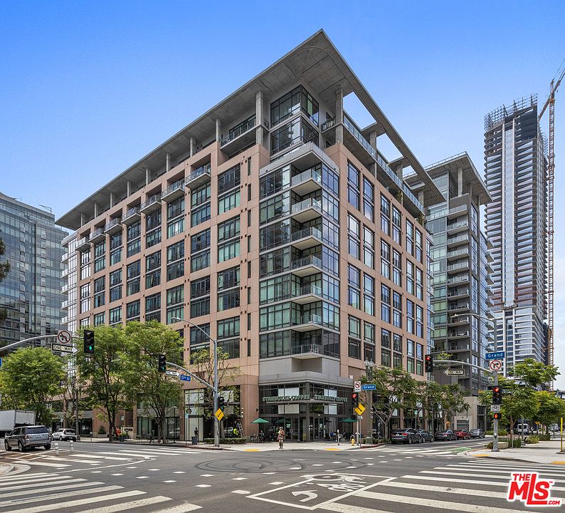 1st image of 1111 S Grand Ave APT 913